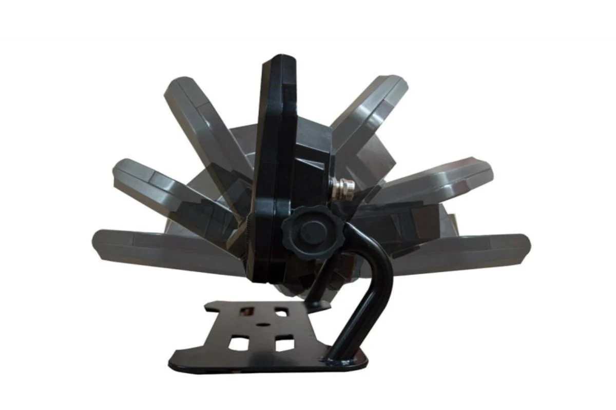 BeatLite | 2000 Lumens | AC Work Light & Bluetooth Speaker - Image 3