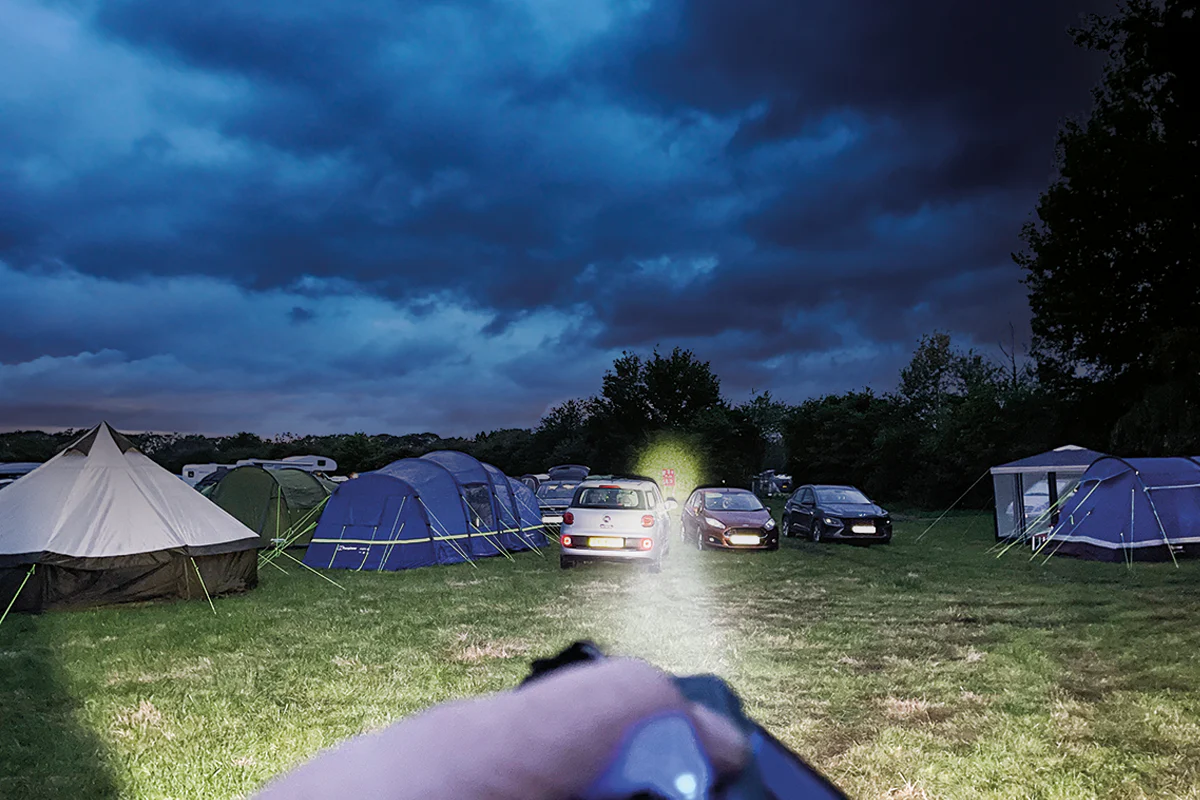 Cobra X | 600/1200 Lumens | Rechargeable Searchlight - Image 7
