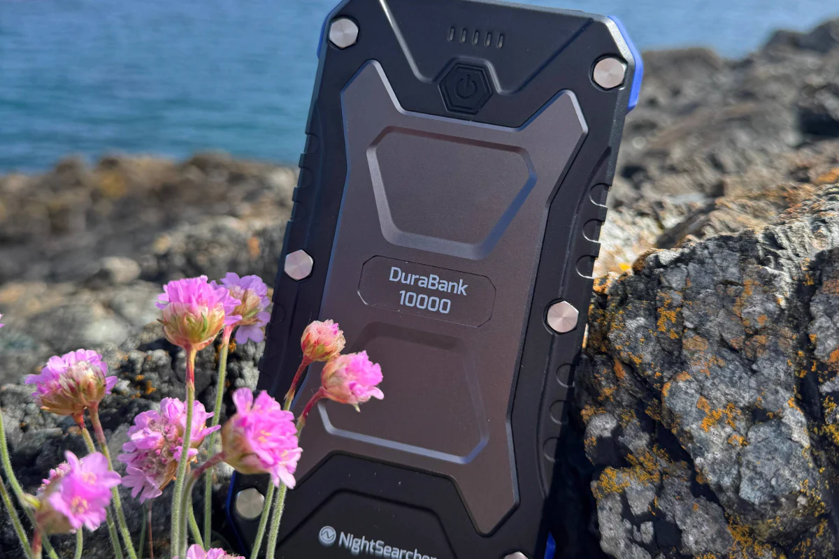 DuraBank 10000 | 10000mAh | Rugged Wireless Charging Power Bank - Image 6