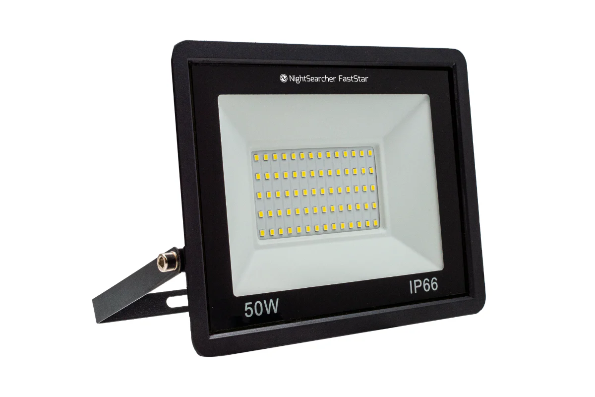 FastStar 4500 & 4500 PIR | 4500 Lumens | Wall Mounted Security Flood Light - Image 4