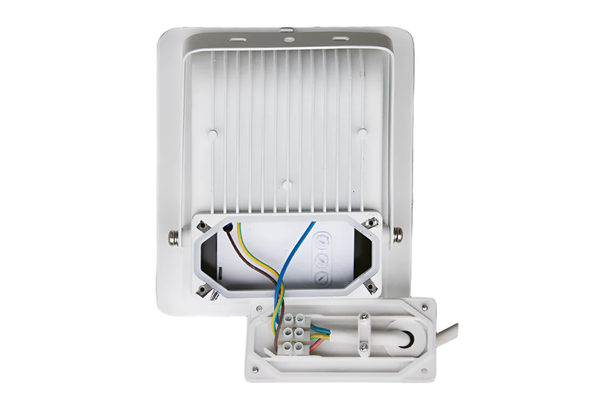 FastStar 10 PIR | 800 Lumens | 10W | AC Powered Floodlight - Image 3