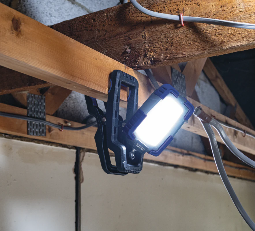 Gator 1000 - 1000 Lumens | Rechargeable Grip Light - Image 2