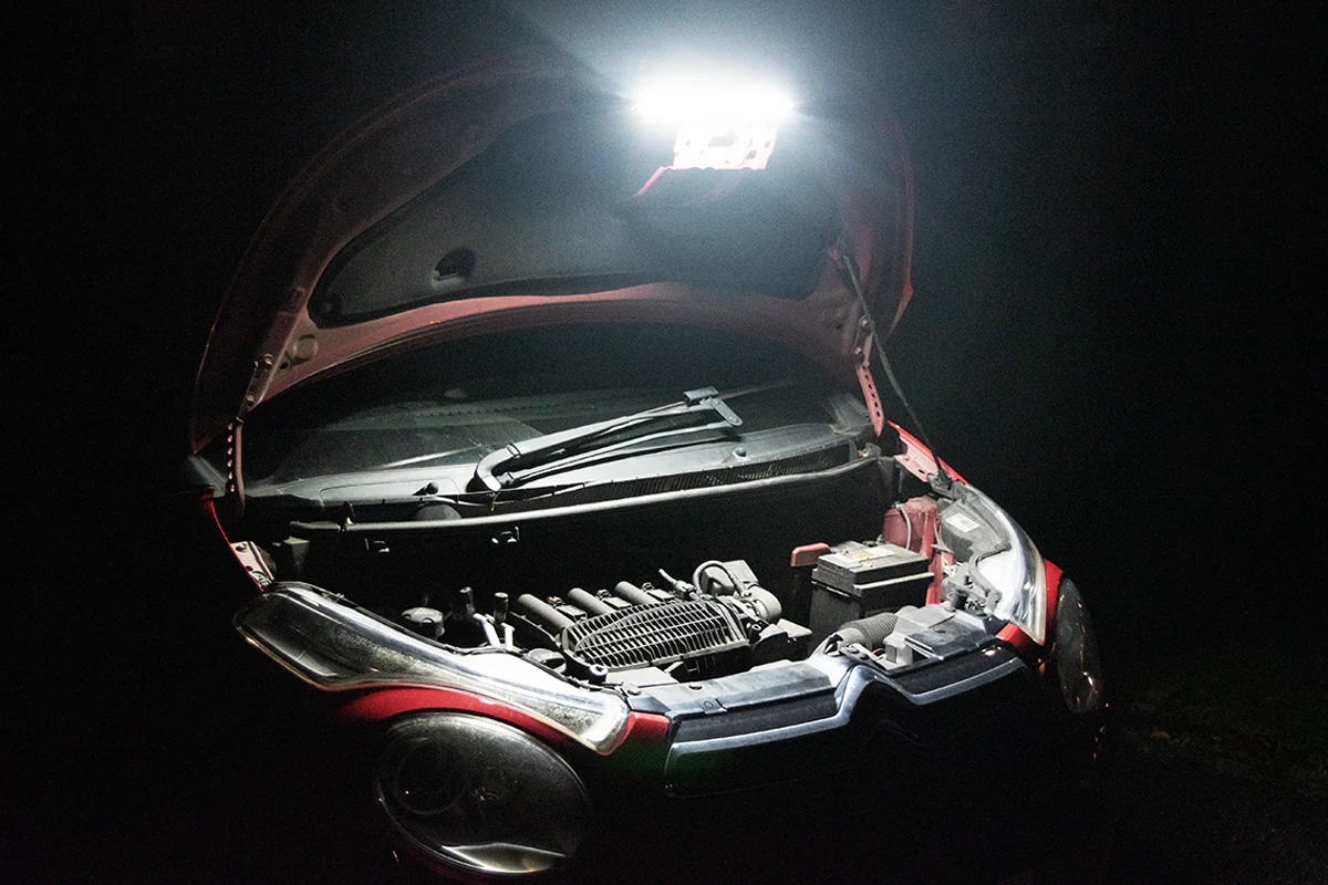 iSpector UBL | 1200 Lumens Under-Bonnet Cordless Rechargeable Light - Image 5