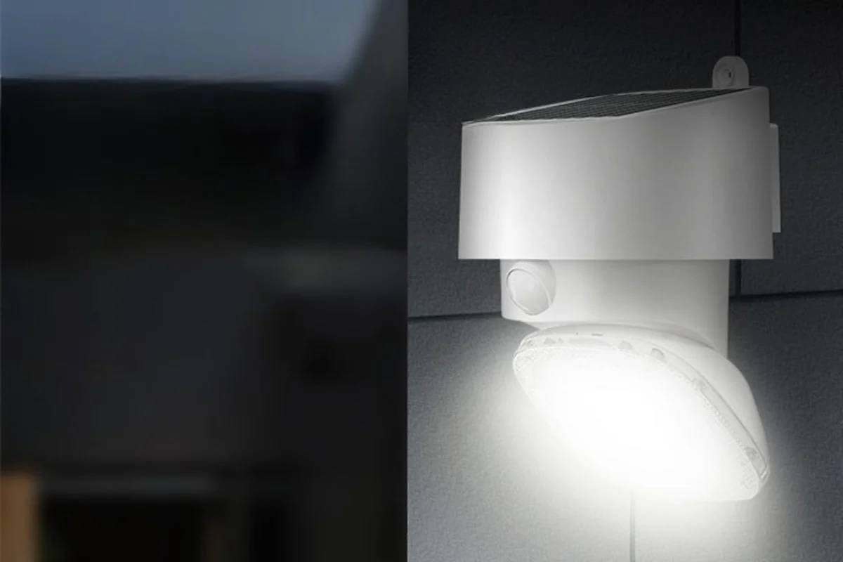 NexSun Nautilus | 2000 Lumens | Tilt & Rotatable Solar Wall Light with PIR Sensor - Image 7