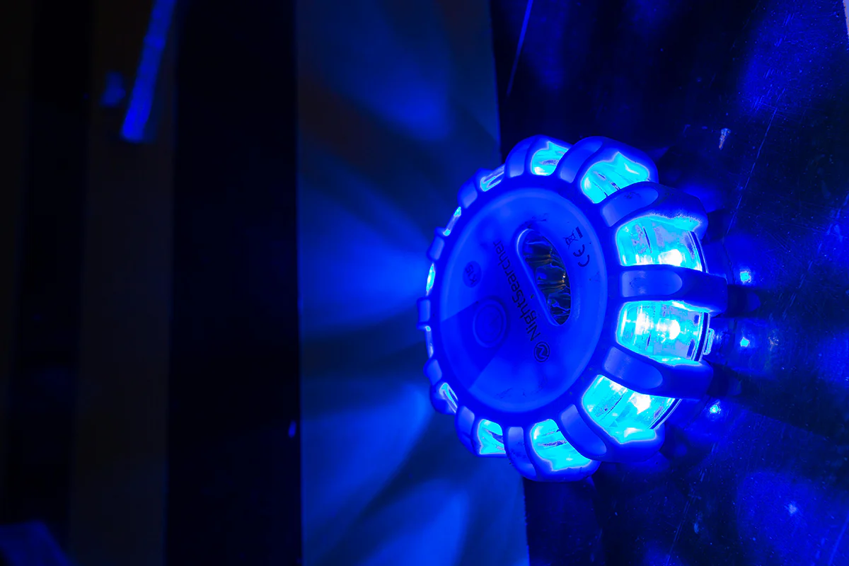 Pulsar AAA | 360º Illumination | Battery Powered Hazard Warning Light - Image 3