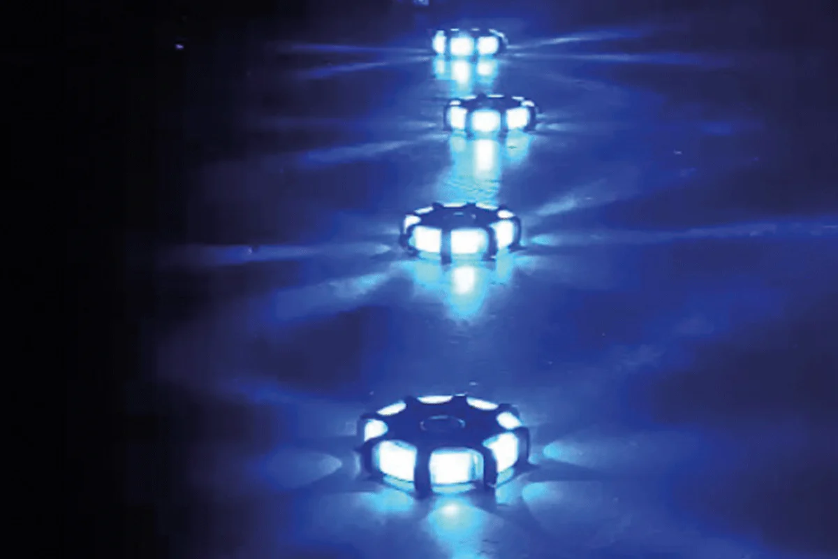 Pulsar Max Sequential | 360º Illumination | Rechargeable Hazard Warning Lights (Set of 4) - Image 2