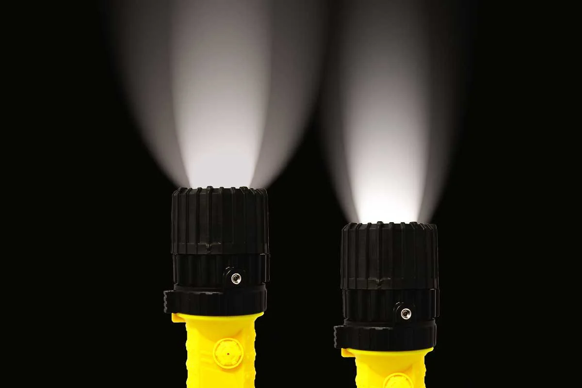 Sigma Zoom | 83-235 Lumens | Zone 0 | ATEX  Zoom Flashlight - Image 5