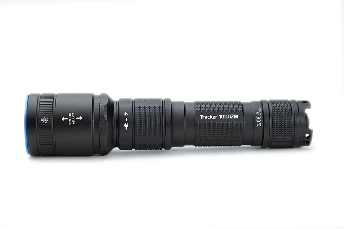 Tracker 1000 Zoom | 1000 Lumen Adjustable Zoom Spot to Flood Beam, Rechargeable Flashlight - Image 5