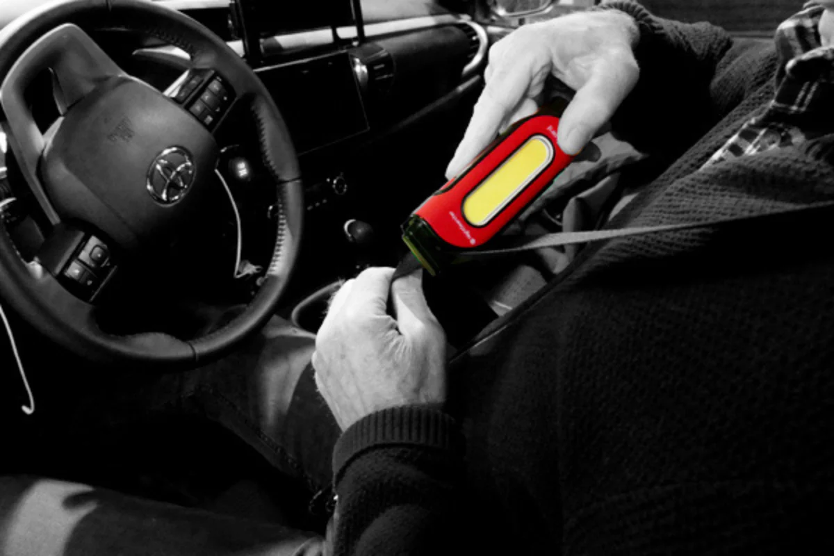 Lifeguard: 5-in-1 Emergency Tool | Battery Powered - Image 3